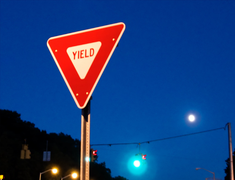 yield sign1